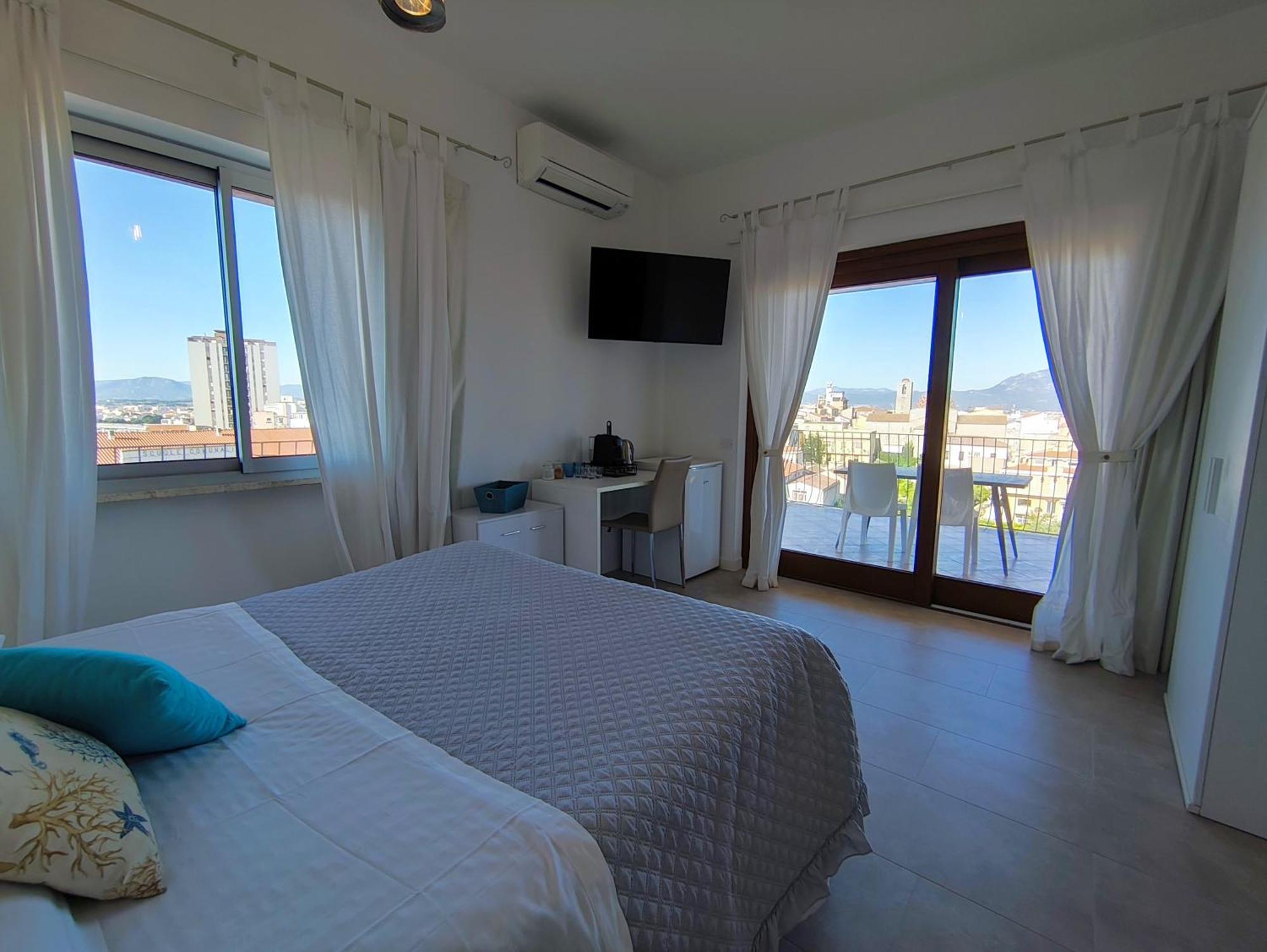 Marysel Rooms Olbia Extérieur photo
